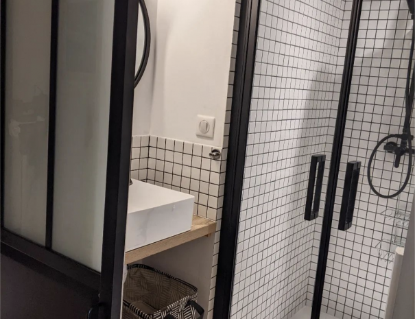 Salle de bain douche à l'italienne